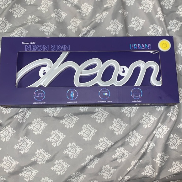 Dream Neon Sign - Picture 1 of 5